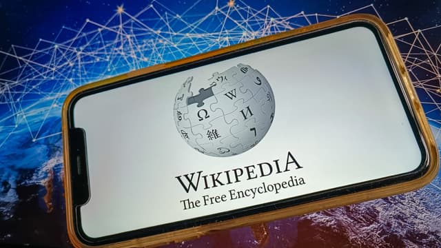 Wikipedia parent partners with Amazon, Meta, Perplexity on AI access - Featured Image