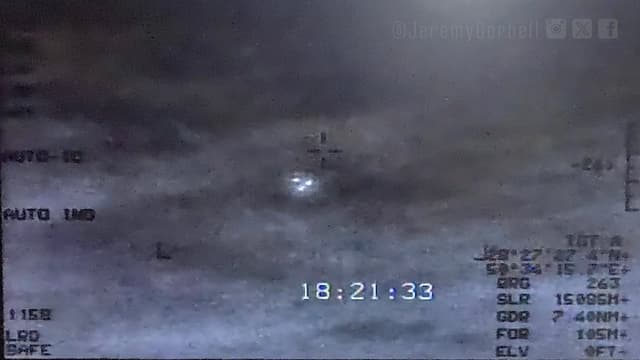 TRIANGLE FORMATION UAP - Featured Image