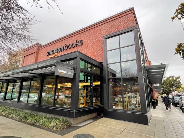 The rise and fall of Amazon's homegrown stores: A decade of retail experiments comes full circle – GeekWire - Featured Image