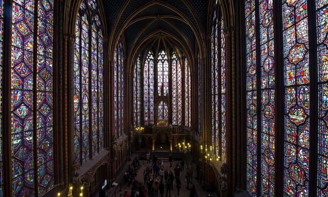 Fifty-year restoration of Sainte-Chapelle's monumental stained glass inches closer to completion - The Art Newspaper - International art news and events - Featured Image
