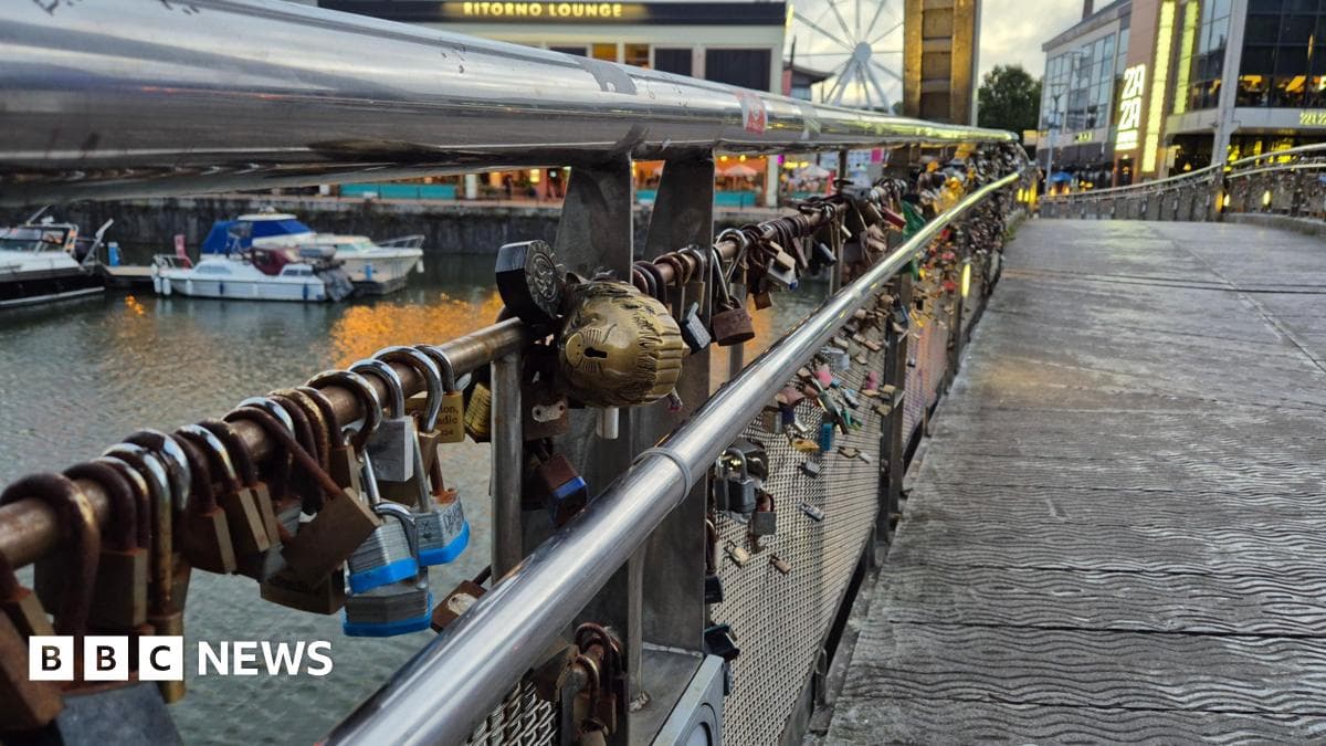 No money budgeted for Pero's Bridge lovelocks artwork plan - BBC News - Featured Image