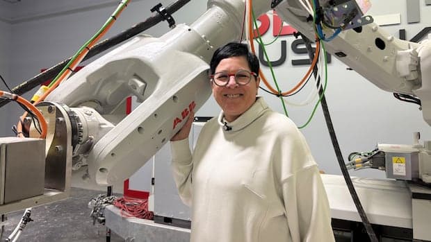 Why some Canadians are betting big on 3D printed housing in Canada | CBC News - Featured Image