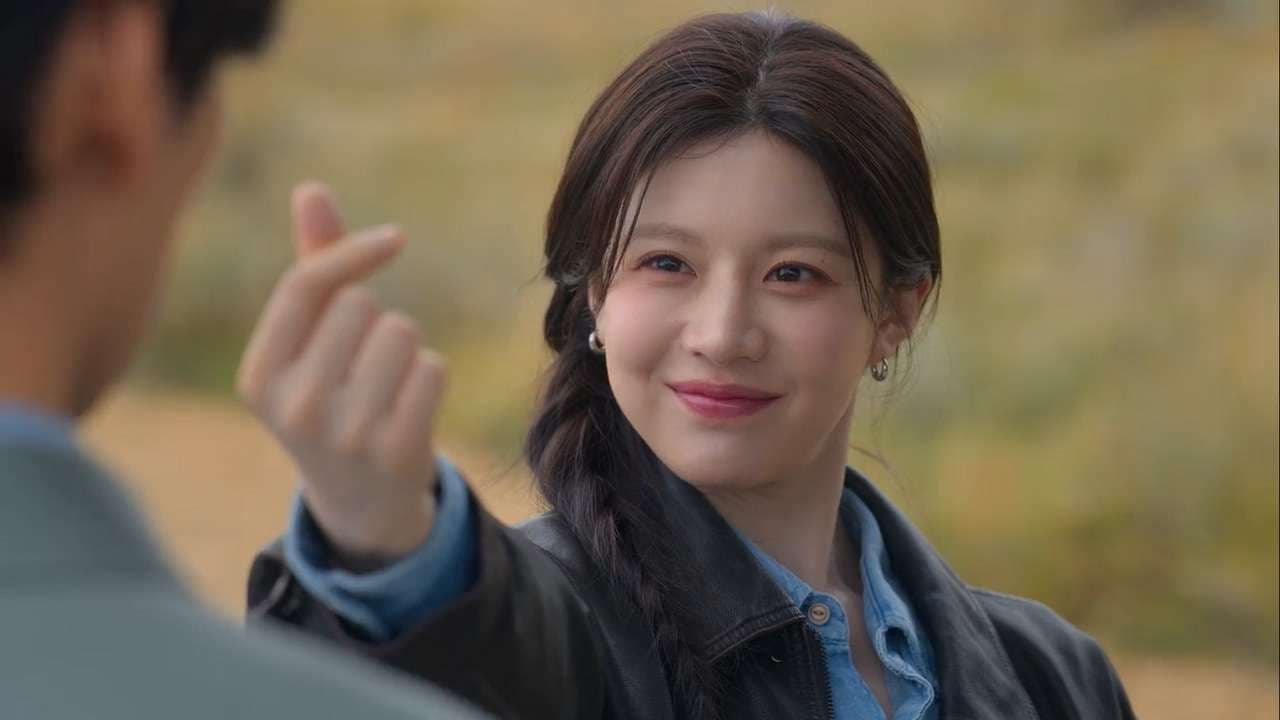 Can This Love Be Translated - 5 Posts | ChimiChat - Featured Image