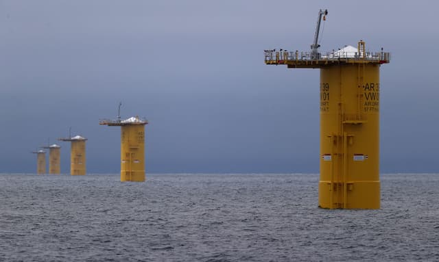 Court orders restart of all US offshore wind construction - Ars Technica - Featured Image