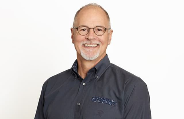 Boston Dynamics CEO Robert Playter steps down - The Robot Report - Featured Image