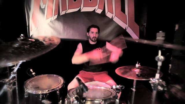 MADBALL - Born Strong (OFFICIAL VIDEO) - Featured Image