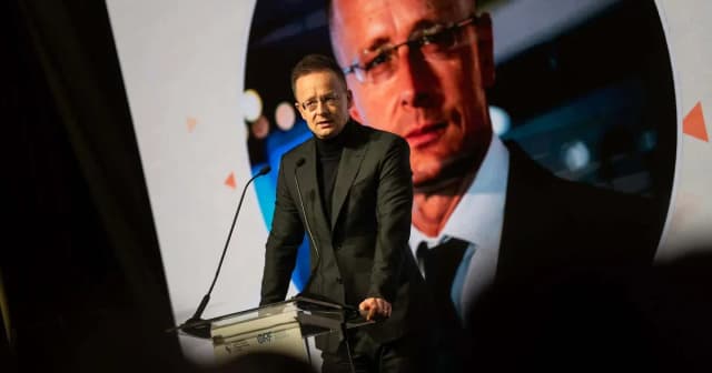 Telex: Szijjártó Péter óriási hazugságcunamiról beszél. Mutatjuk a hatósági jegyzőkönyveket - Featured Image