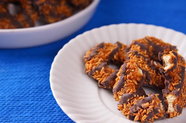 2026 Trans Girl Scouts To Order Cookies From! - Featured Image