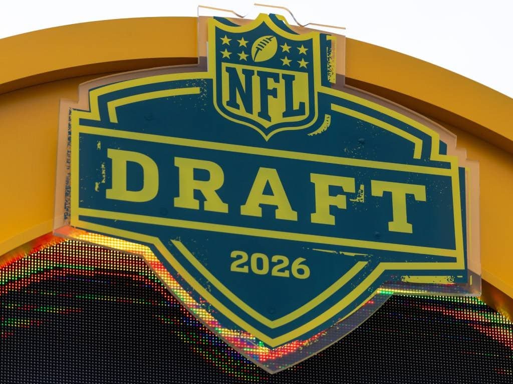 Barth's Patriots Mock Draft 1.0: Building on a strong start - 98.5 The Sports Hub - Boston's Home For Sports - Featured Image