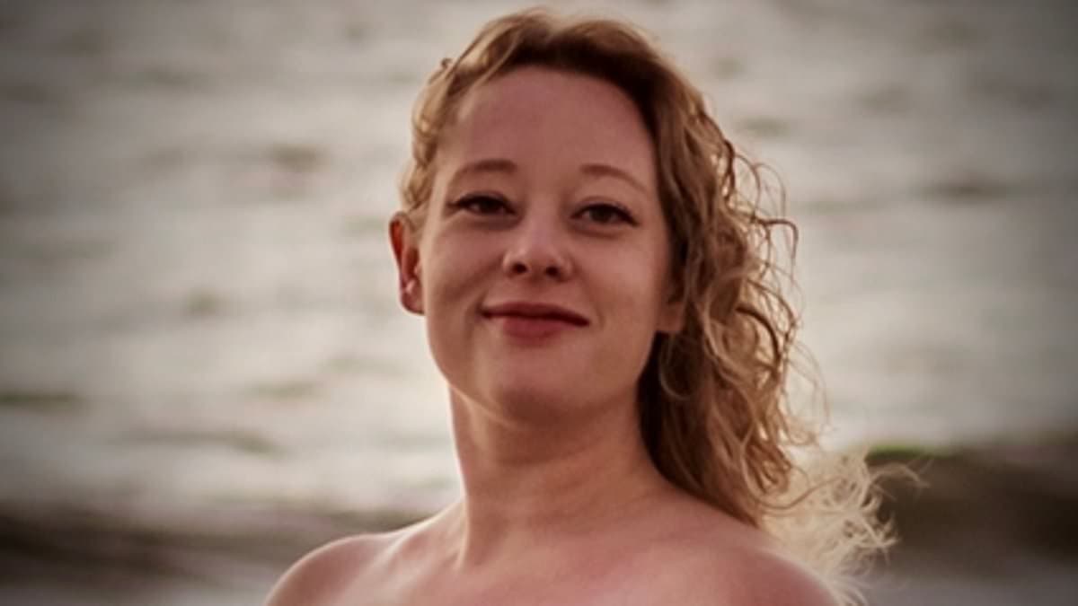 FBI 'is investigating ICE shooting victim's links to activist groups' - Featured Image