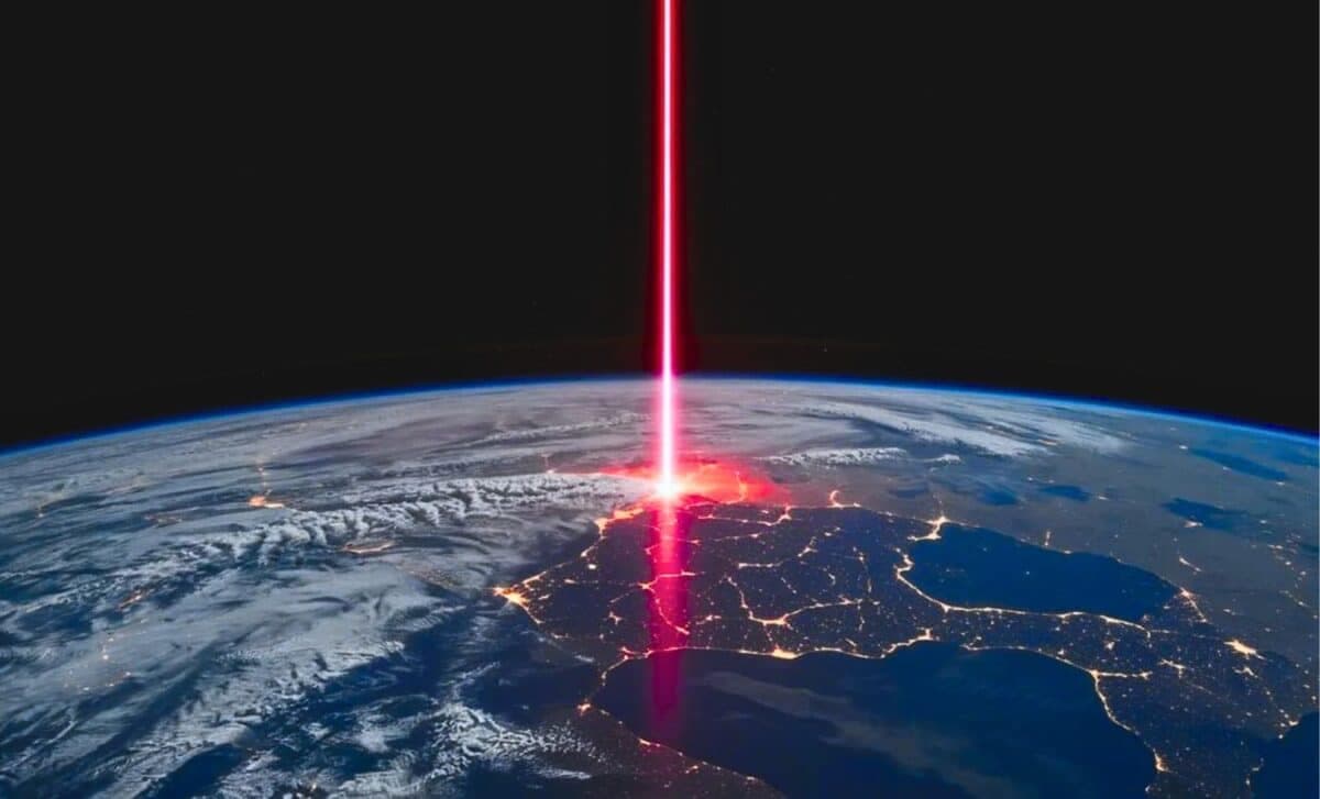 Humanity Just Received a 10-Second Signal From 13 Billion Light Years Away - Featured Image