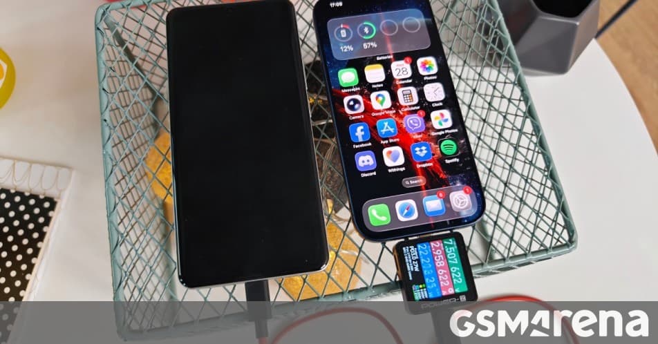 Test: using the Realme P4 Power as a power bank for your iPhone - GSMArena.com news - Featured Image