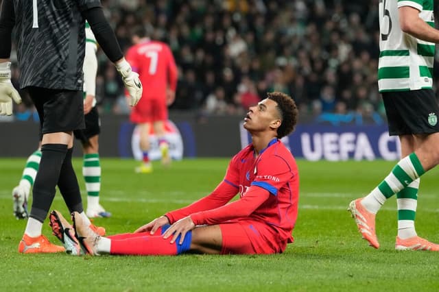 PSG seeks to regain form against Auxerre after Champions League loss | AP News - Featured Image