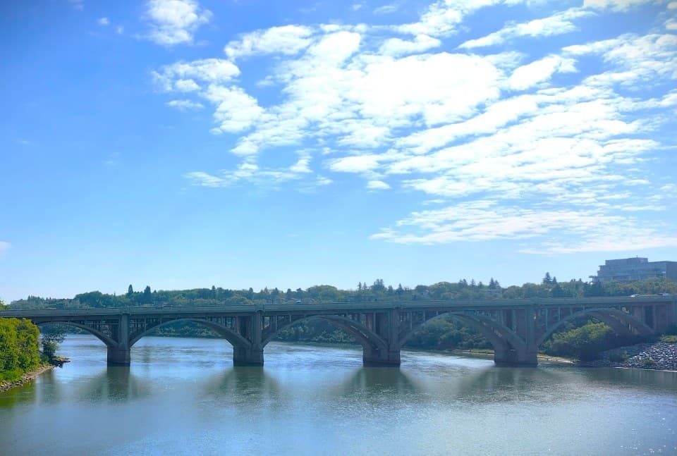 Saskatoon ranked Canada’s top city to raise a family | 620 CKRM - The Voice of Saskatchewan | Harvard Media - Featured Image