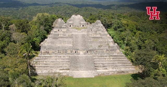 University of Houston Archaeologists Discover Tomb of First King of Caracol - Featured Image