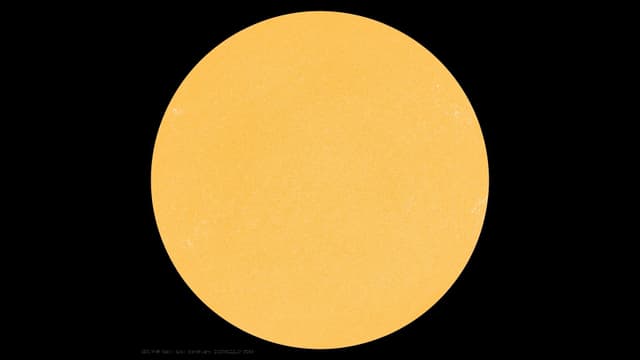 The sun just had no visible sunspots for the 1st time since 2022. Is the end of the current solar cycle near? | Space - Featured Image