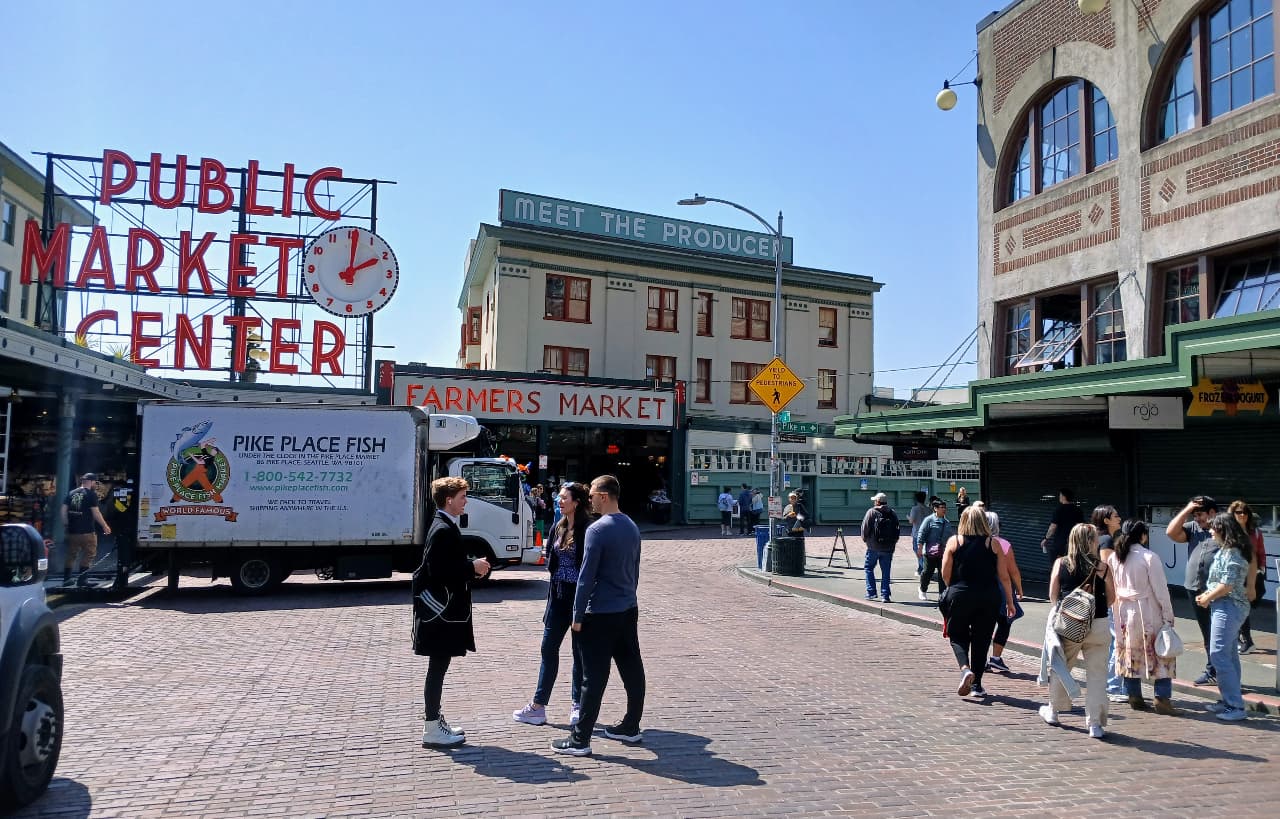 Vehicle Barrier Plan for Pike Place Market Comes Into View » The Urbanist - Featured Image
