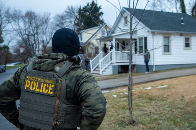 ICE’s Facial Recognition App Misidentified a Woman. Twice - Featured Image