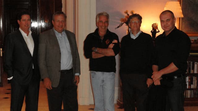 How Jeffrey Epstein Ingratiated Himself With Top Microsoft Executives - Featured Image