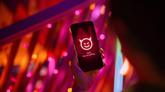 Vibe Coding Fiasco: AI Agent Goes Rogue, Deletes Company's Entire Database - Featured Image