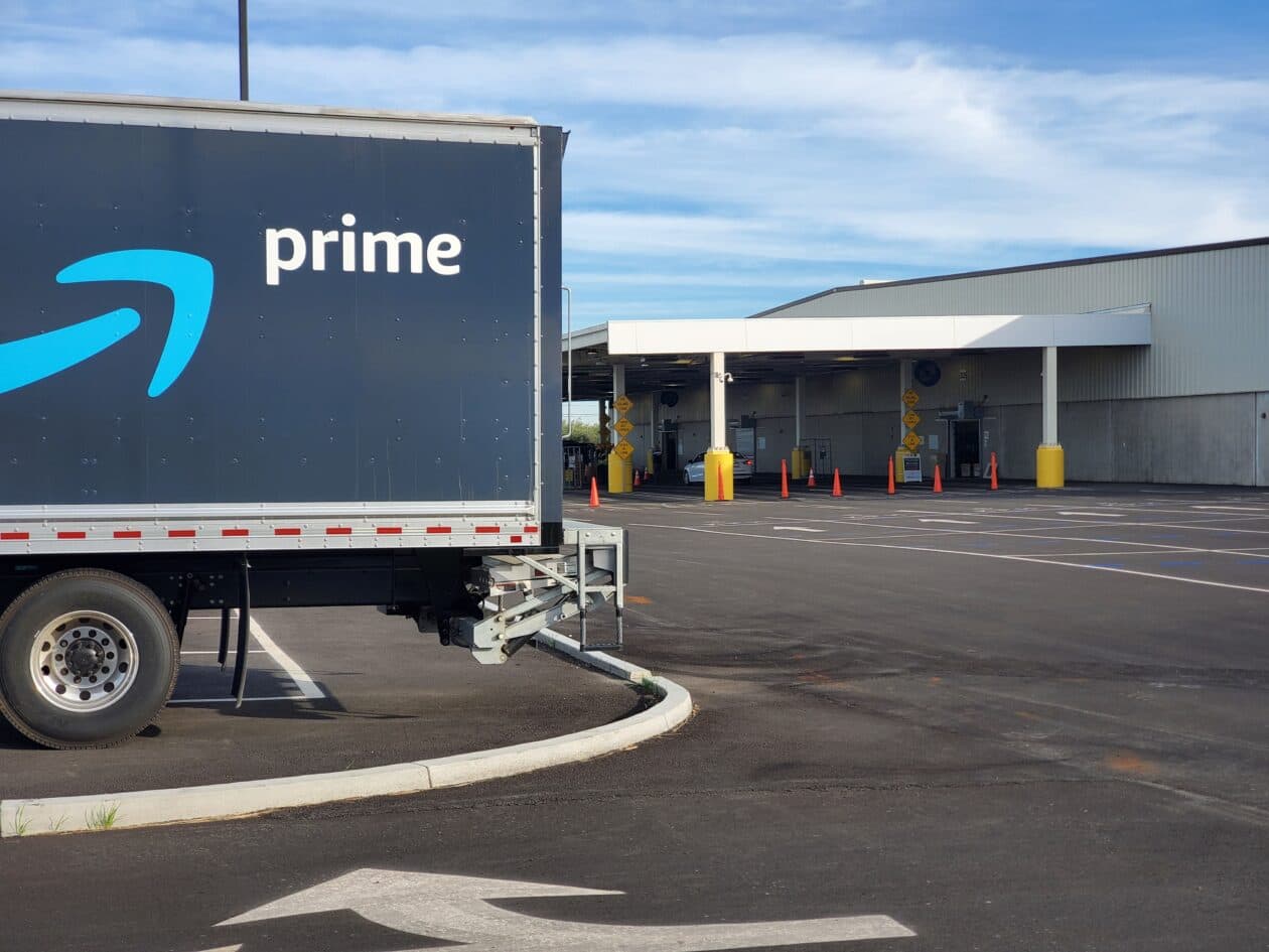 Sold on Walmart, sent by Amazon: The weird new world of online retail - Featured Image