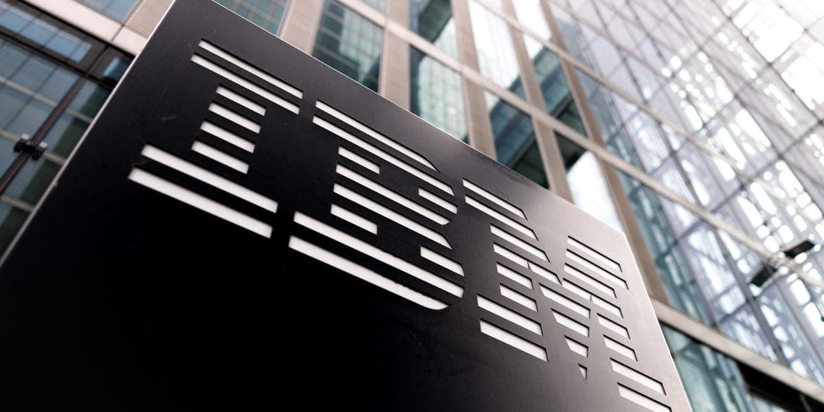 IBM Stock Price Sinks After Latest Anthropic AI Update - Markets Insider - Featured Image