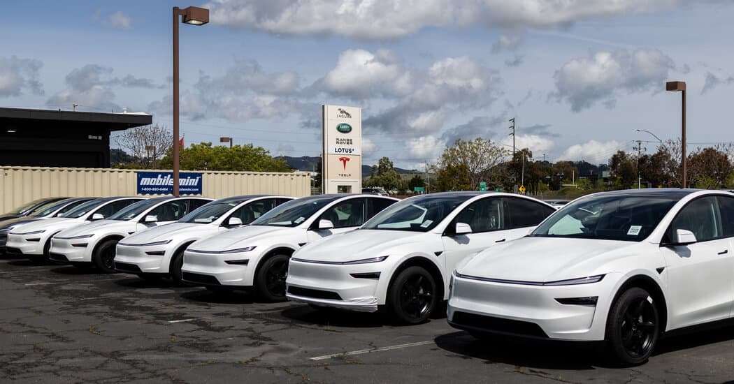 Electric Vehicles Face a ‘Pretty Dreadful Year’ in the U.S. - Featured Image