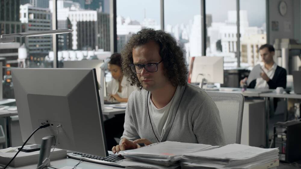 Anthropic's AI‑built C compiler is not all that impressive • The Register - Featured Image