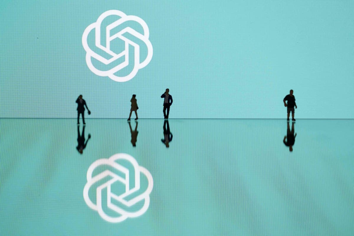 The backlash over OpenAI's decision to retire GPT-4o shows how dangerous AI companions can be | TechCrunch - Featured Image