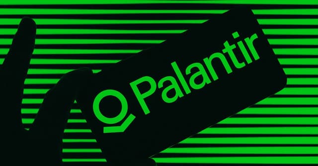 DHS Opens a Billion-Dollar Tab With Palantir | WIRED - Featured Image