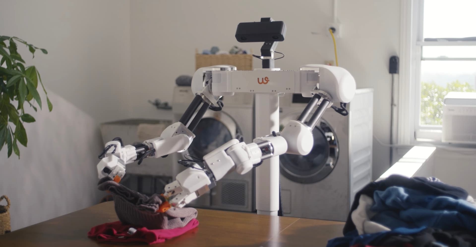 This $7,999 robot will fold (some of) your laundry | The Verge - Featured Image