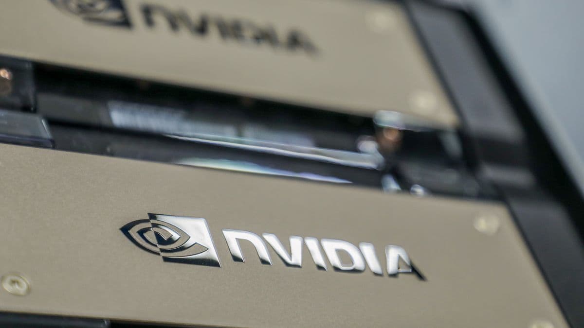 U.S. House passes bill to stop Chinese companies from accessing export-controlled American AI chips using offshore rental loophole — Remote Access Security Access Act effectively extends export controls to the cloud - Featured Image