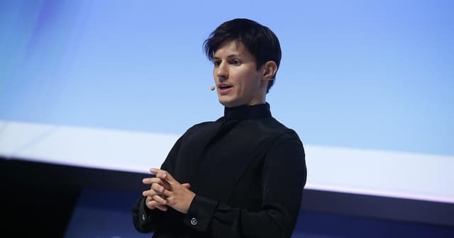 The founder of Telegram sends a mass message against Sánchez for the ban on minors' access to social media - Featured Image