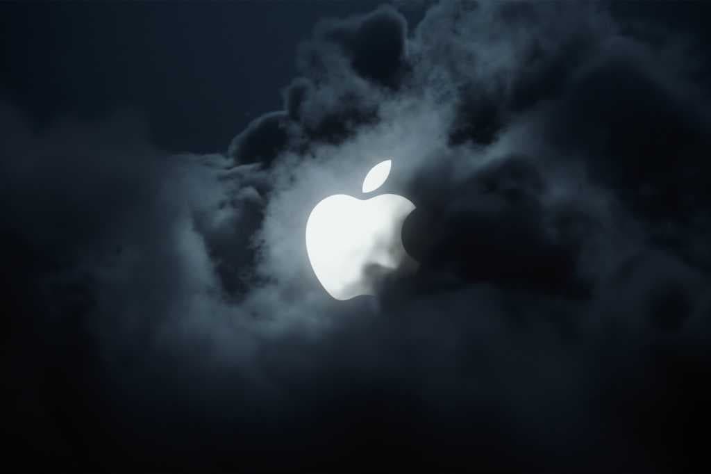 2025 will be remembered for what Apple didn't deliver - Featured Image