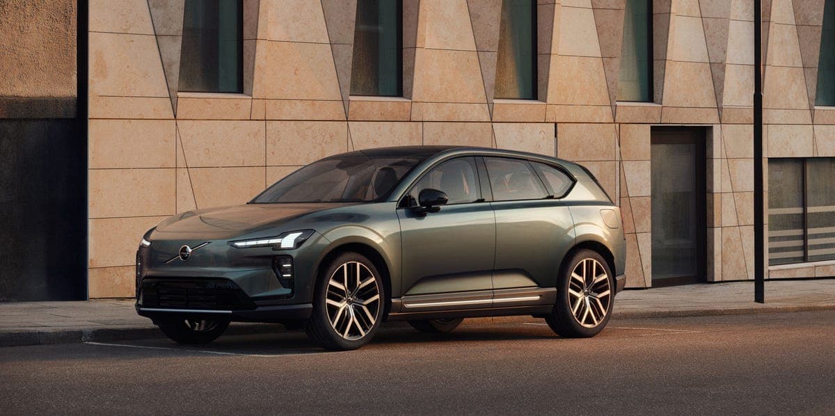 2027 Volvo EX60 Revealed with up to 670 HP and 400 Miles of Range - Featured Image