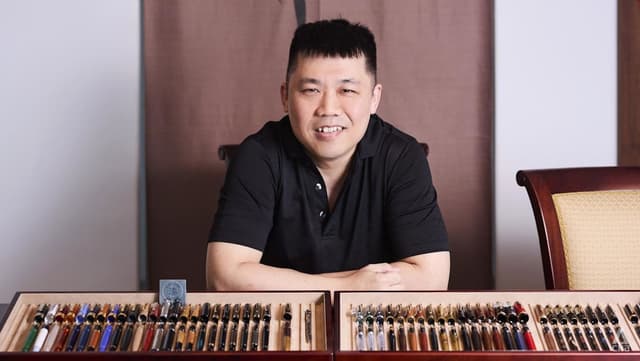 In a digital world, he’s built a S$50,000 collection of rare fountain pens and ink bottles - CNA Lifestyle - Featured Image