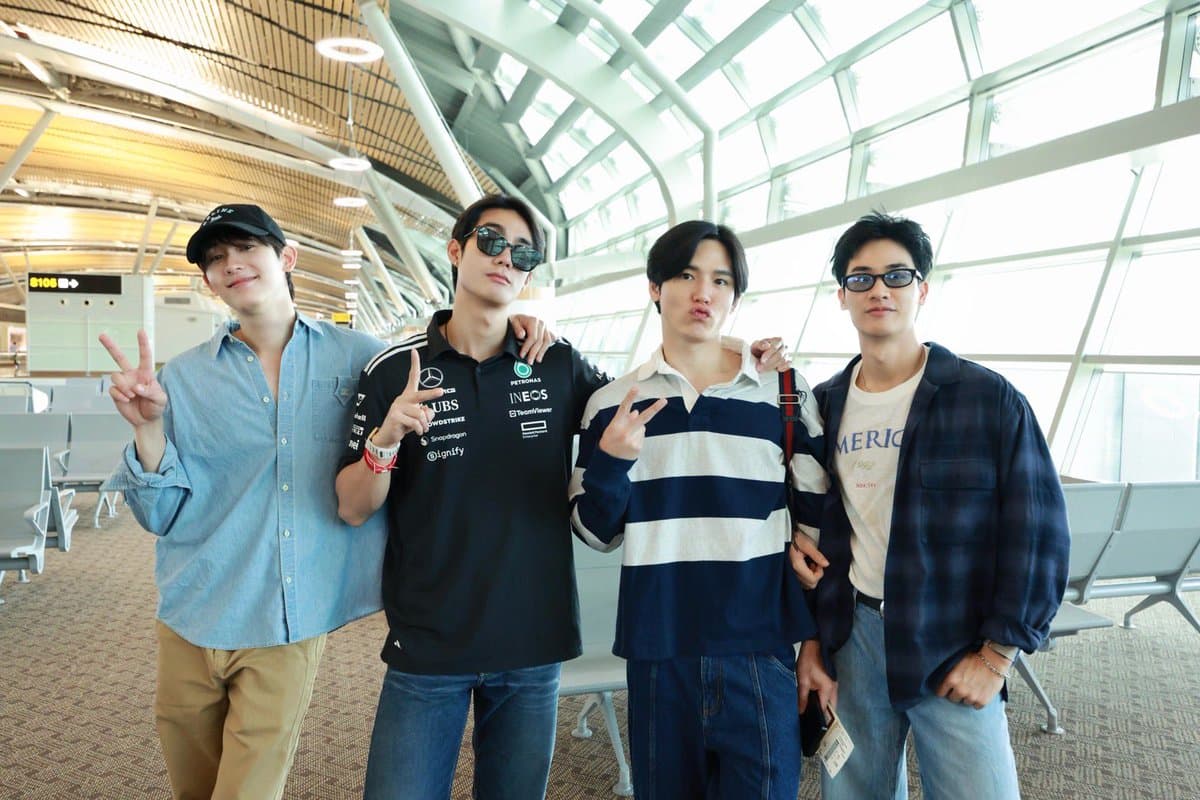 GMMTV Team Rushes to Singapore for FANDAY 32 with ForceBook and TayNew