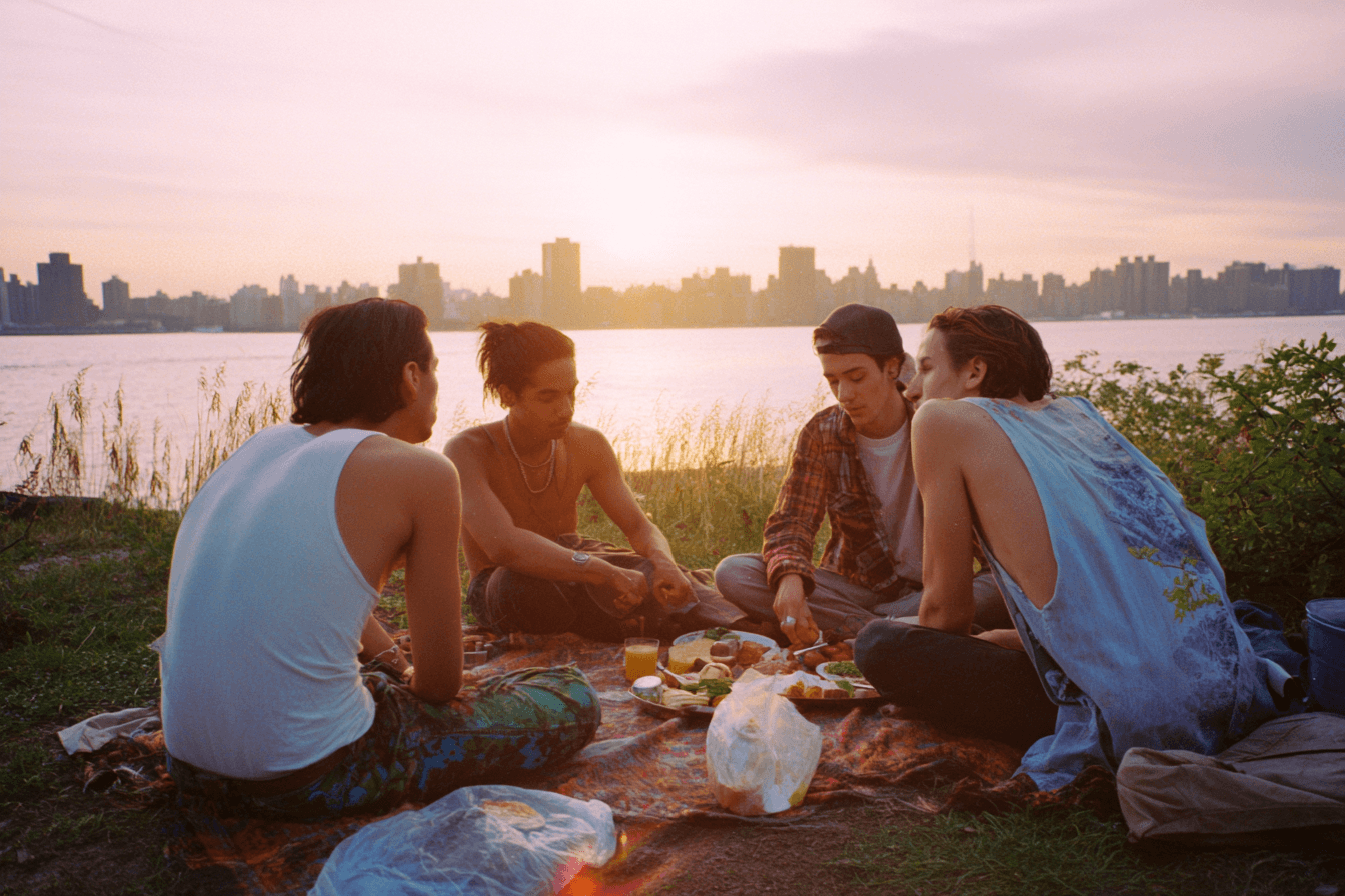 Gather | Spontaneous queer gatherings - Featured Image