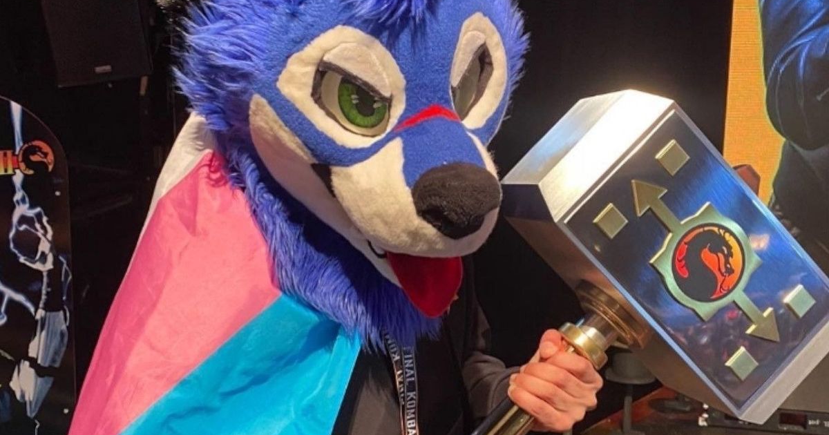 SonicFox cancels gaming convention contract over AI-generated poster · Digg