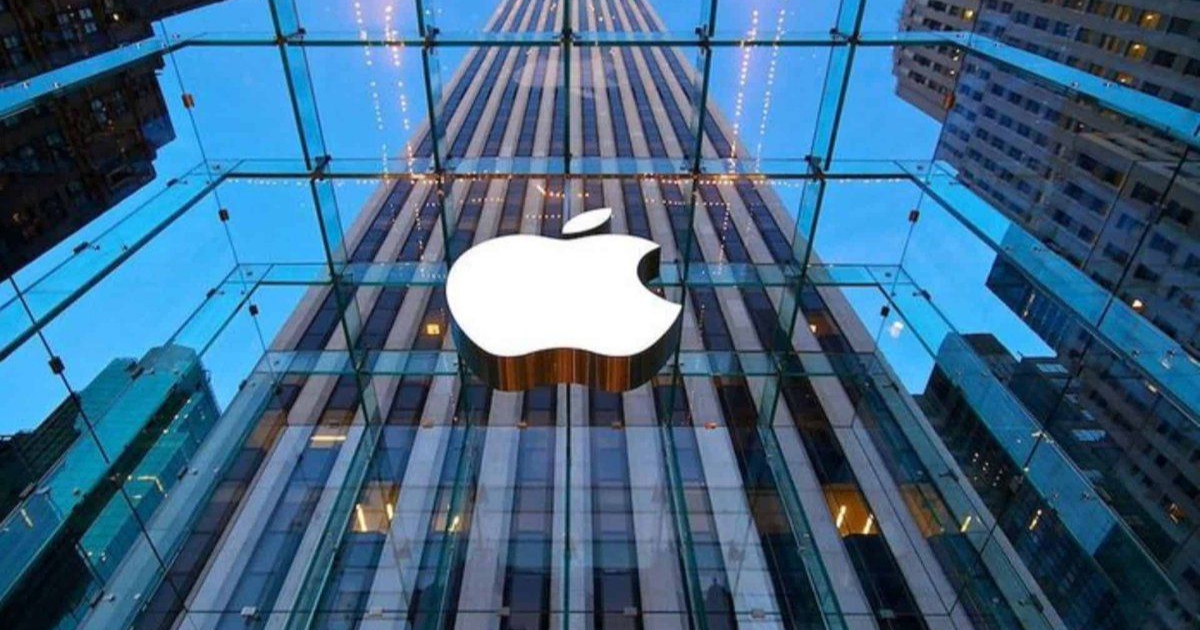 Apple reportedly plans its own modems for every 2027 iPhone · Digg